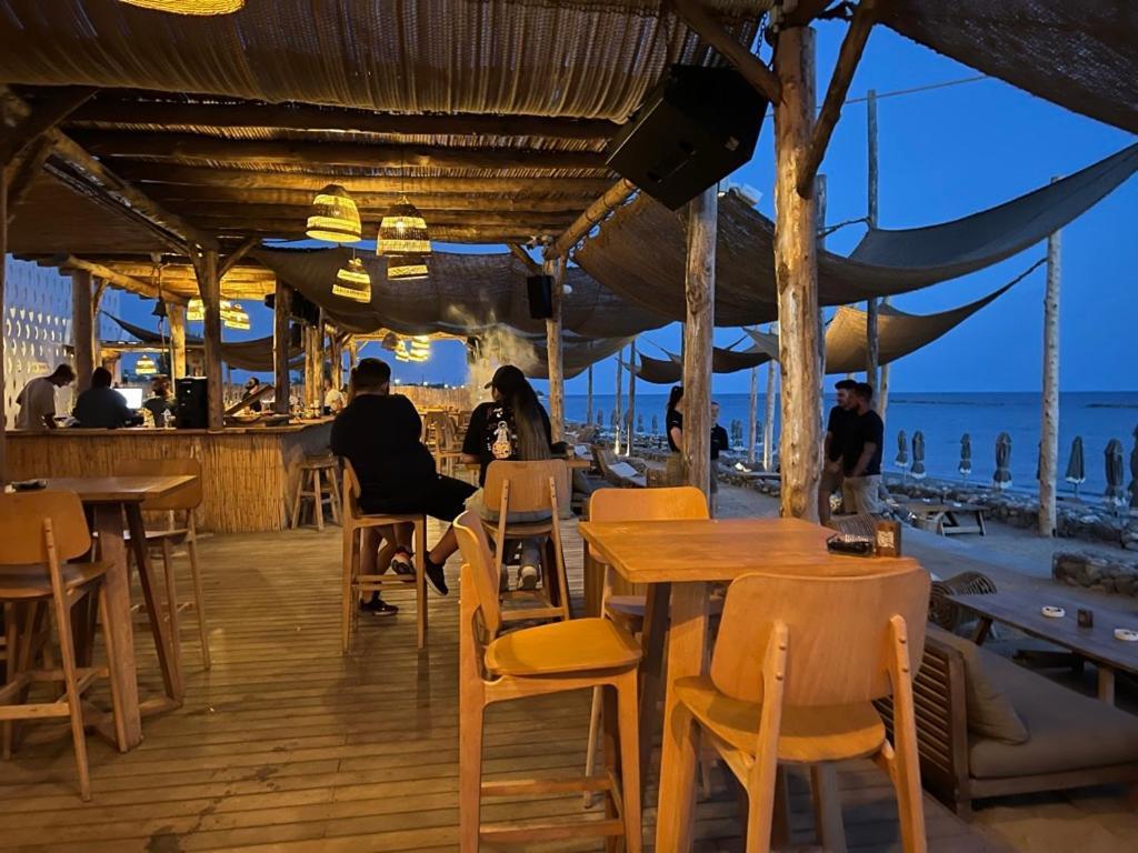 Venus Lighthouse 2B, Sea-View, Paphos Center Apartment Bagian luar foto