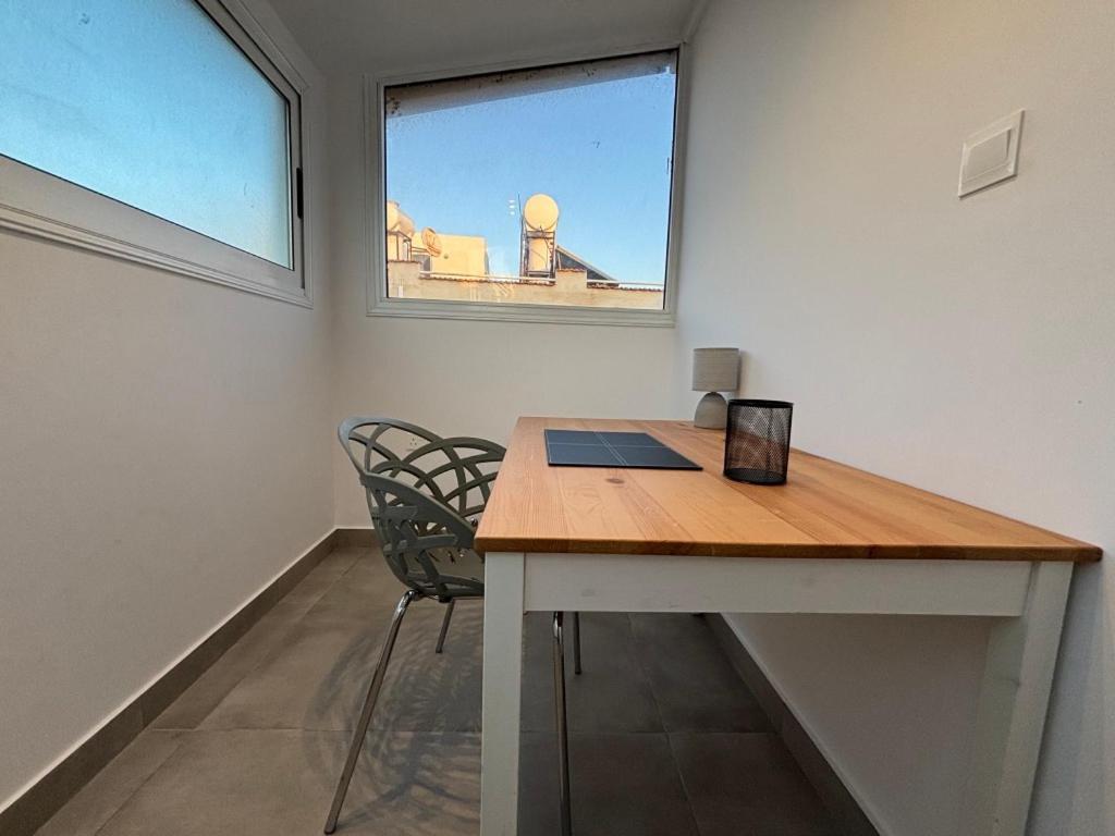 Venus Lighthouse 2B, Sea-View, Paphos Center Apartment Bagian luar foto